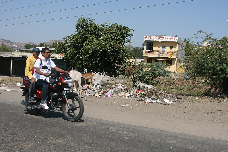 IMG_2139.JPG - У Стейнбека есть такой роман - Райские пастбища )