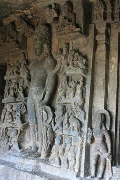 IMG_2454.JPG - Здесь уже все попроще в отличии от пещер Эллоры