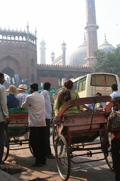 IMG_1099.JPG - Пешком подошли по-моему только мы