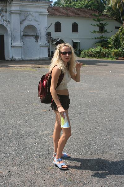 IMG_1019.JPG - Саундтрек к фотке - голос Жанны Агузаровой  "... на часах двенадцать ноль ноль..."