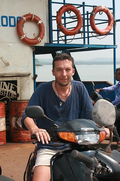 IMG_1366.JPG - Утонуть не дадут )