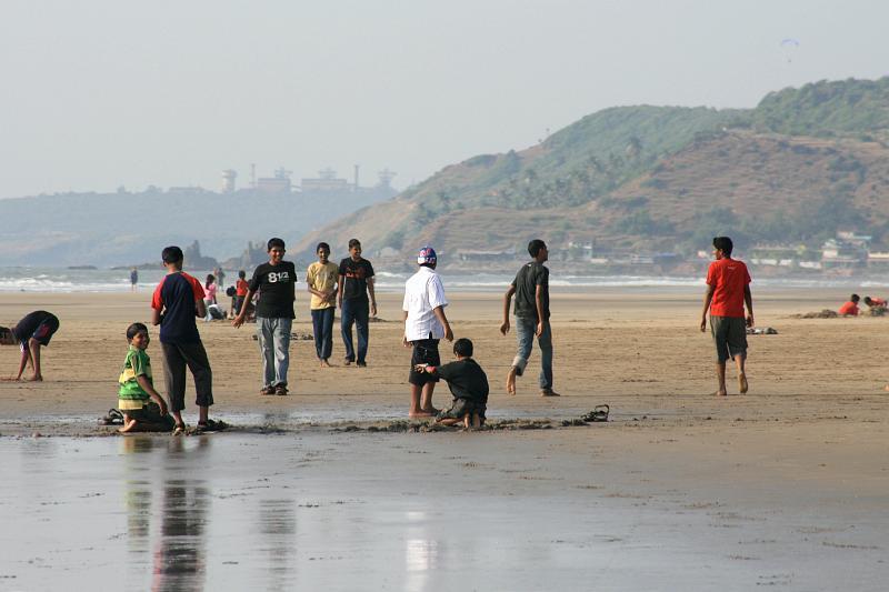 IMG_1578.JPG - А так как мы были покуривши в этот момент, я даже ни разу не постеснялась бродить среди них с фотоаппаратом и щелкать, щелкать, щелкать...